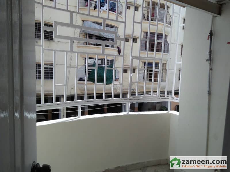 Safari Omega View West Open Flat Vip Location GulistaneJauhar Block