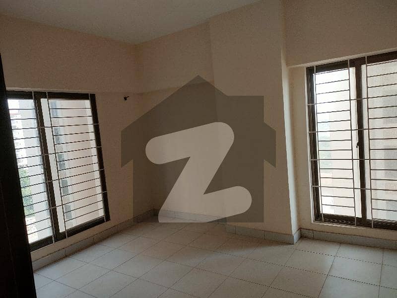 Chapal Courtyard 1424 Square Feet Flat Up For sale Chapal Courtyard 1424 Square Feet Flat Up For sale