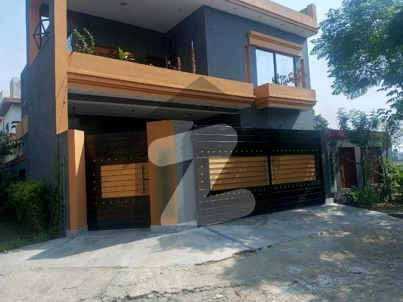 10 Marla Lower Portion In Grand Avenues Housing Scheme For rent At Good Location