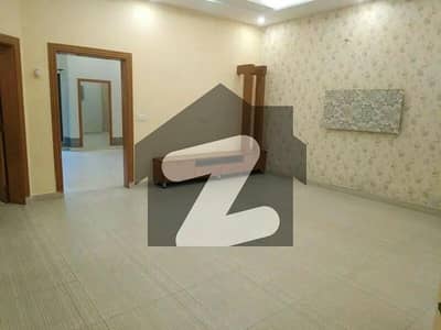Lower Portion Of 5 Marla House Is Available For Rent In Bahria Town - Umer Block Lahore