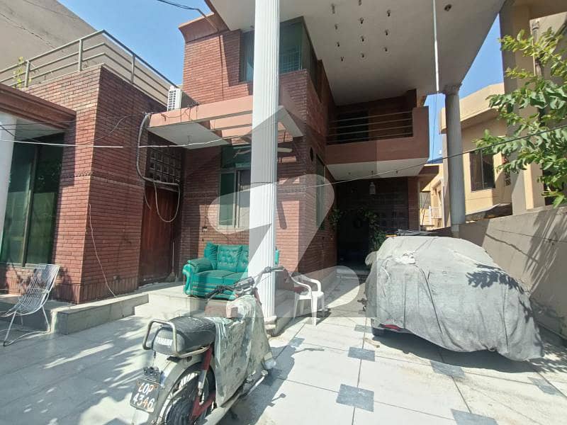 12 Marla Double Unit Luxury House For Sale In Johar Town Phase 1