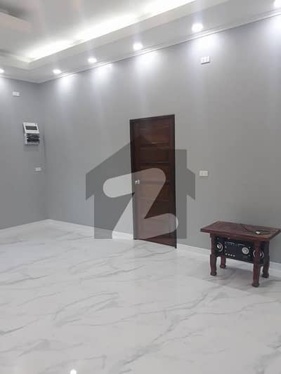 1350 Square Feet Apartment for Rent in G-7/1 Islamabad