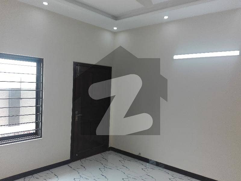 کارساز ولاز ڈی ۔ 12,اسلام آباد میں 4 کمروں کا 8 مرلہ مکان 1.0 لاکھ میں کرایہ پر دستیاب ہے۔