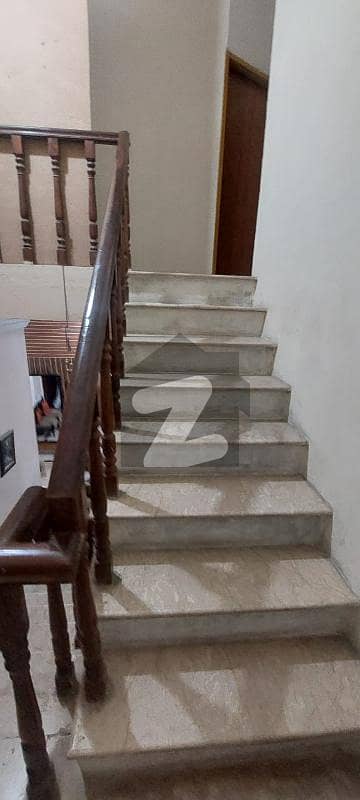 5 Marla Slightly Use House available for Sale Back to Mall of Multan.