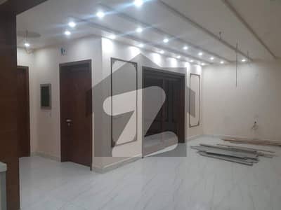 10 Marla Residential House For Sale Ayesha Block Abdullah Gardens Canal Road Faisalabad