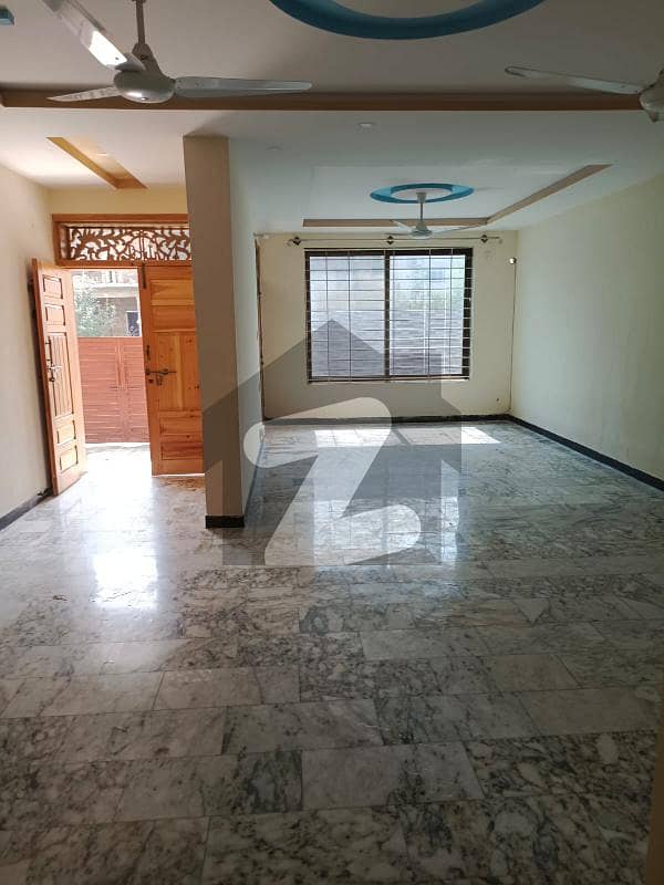 6 MARLA HOUSE AVAILABLE FOR RENT IN PWD HOUSING SOCIETY