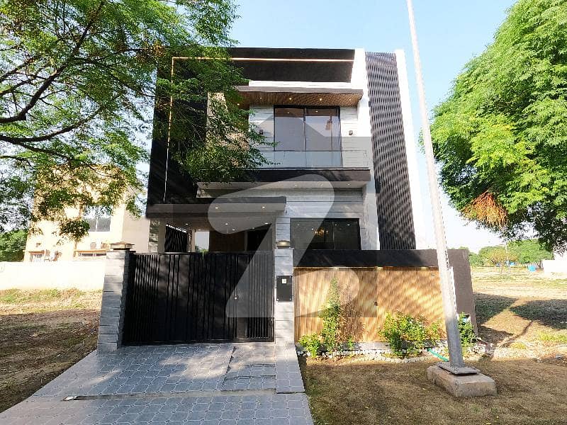 Spacious 5 Marla House Available For Sale In DHA 11 Rahbar Phase 2 - Block P
