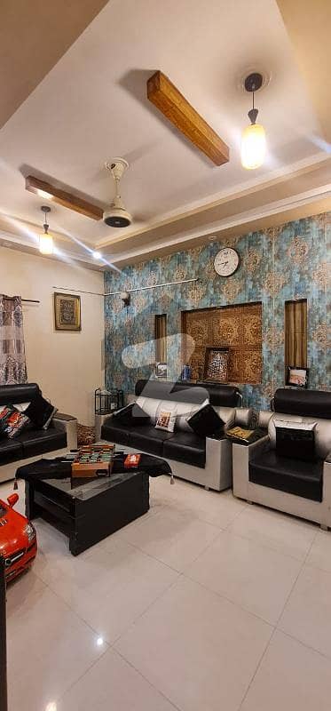 بحریہ ٹاؤن سیکٹر B بحریہ ٹاؤن,لاہور میں 4 کمروں کا 8 مرلہ مکان 1.95 کروڑ میں برائے فروخت۔