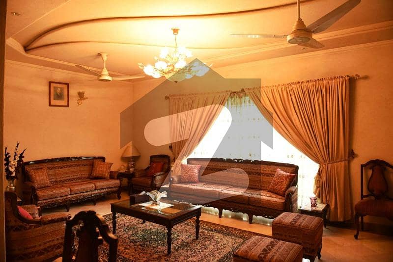 8 Marla Slightly Used Stunning Bungalow For Sale At Jasmine Line Near Garison School And DHA A Block