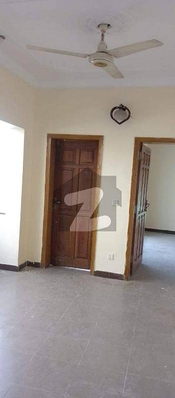 10 Marla Singel Unit House For Rent In Bahria Town