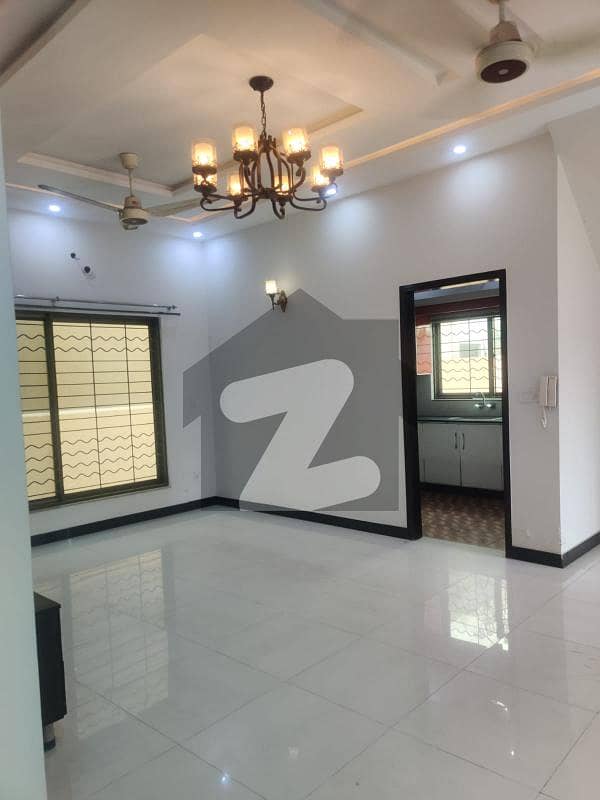 10 Marla House For Sale Main 60ft Road