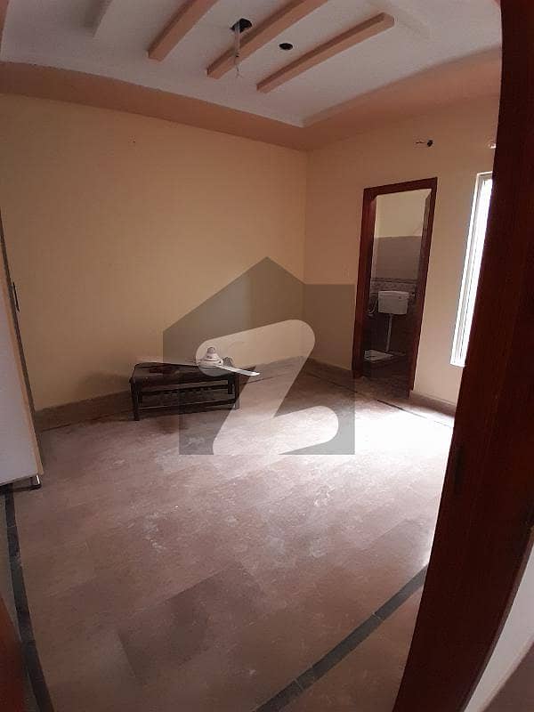 1 Bed Attached Bath