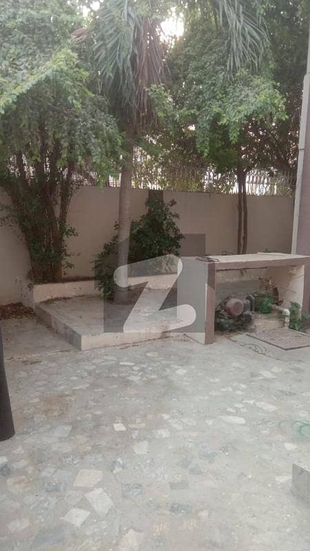 120 Sq Yard One Unit Ground Plus One Corner House Available For Sale
Naveed Cottages