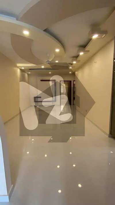 کلفٹن ۔ بلاک 5 کلفٹن,کراچی میں 10 کمروں کا 1 کنال مکان 22.0 کروڑ میں برائے فروخت۔