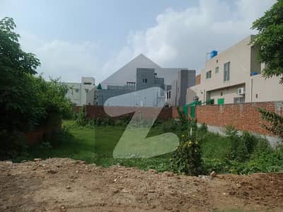 18 Marla Residential Plot Available On Good Location For Sale In Block F Ext Of State Life Housing Society