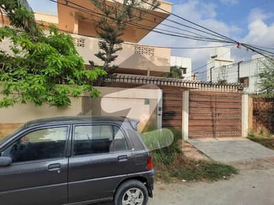 Independent Bungalow 600 Sq Yd For Silent Commercial On Rent