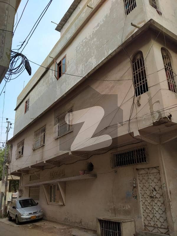 1080 Square Feet House In Central Federal B Area Block 18 For sale
