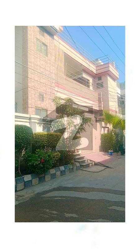 In Arbab Sabz Ali Khan Town Executive Lodges 7 Marla Upper Portion For rent