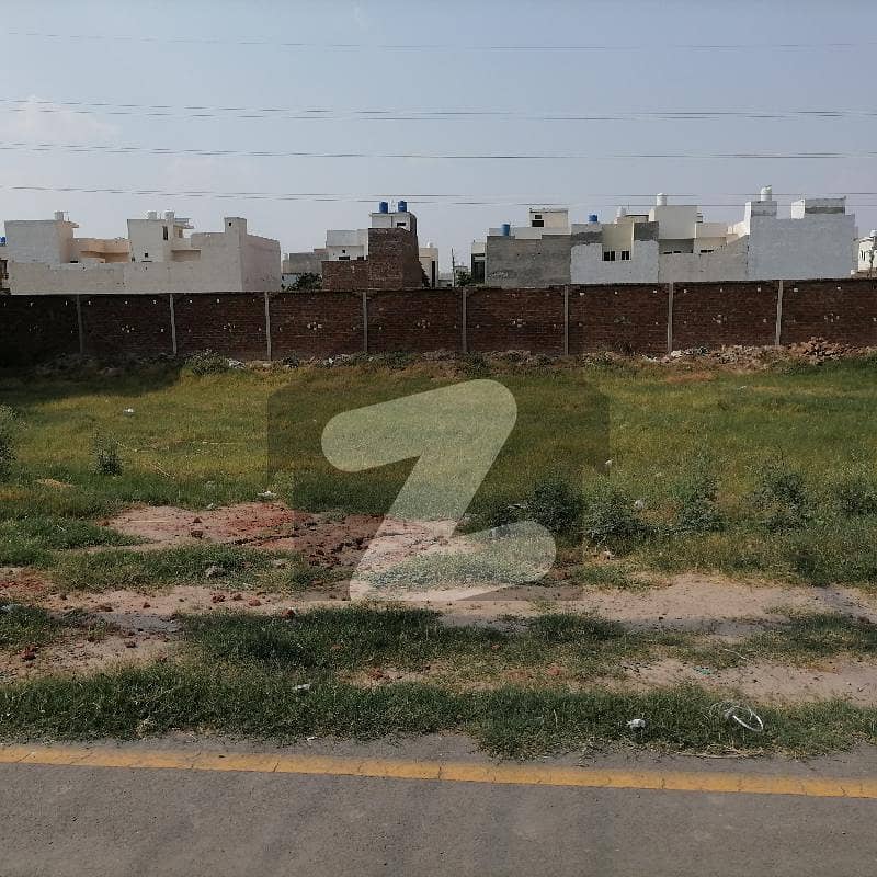 Idyllic Commercial Plot Available In Noor Garden For Sale