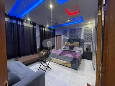 One Bed Room Furnished Flat per day 520 squ. ft near to Grand mosque sector c commerical Bahria Town Lahore