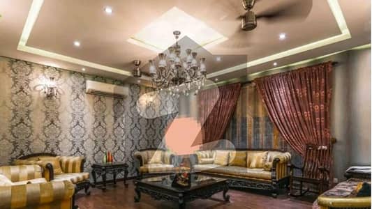 ڈی ایچ اے فیز 1 ڈیفنس (ڈی ایچ اے),لاہور میں 6 کمروں کا 1 کنال مکان 11.0 کروڑ میں برائے فروخت۔