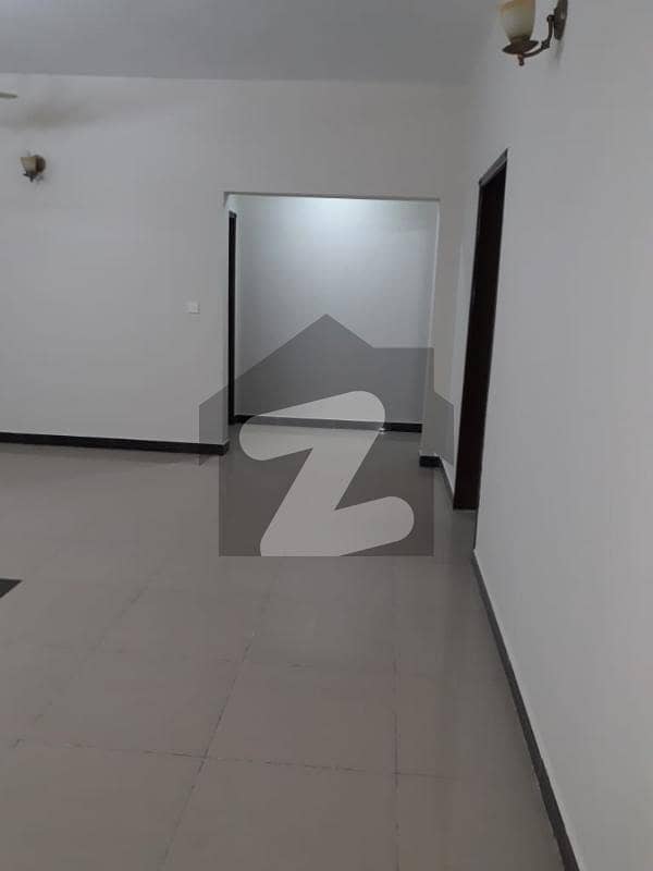 10 Marla 3 Bedrooms Apartment Available For Rent In Askari 2 Lahore Cantt