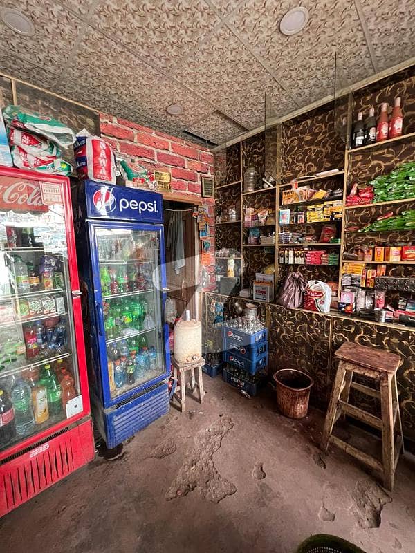 پی آئی بی کالونی کراچی میں 2 کمروں کا 1 مرلہ دکان 1.45 کروڑ میں برائے فروخت۔
