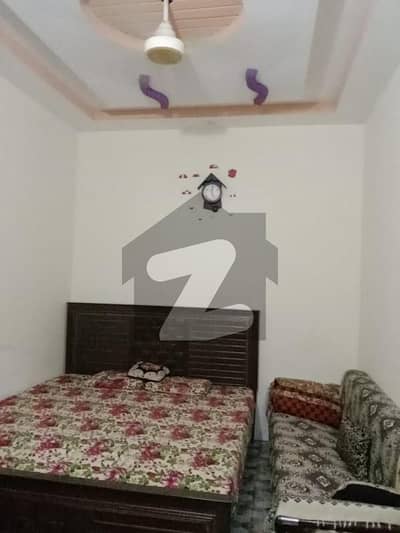 ملتان روڈ لاہور میں 5 کمروں کا 2 مرلہ مکان 65.0 لاکھ میں برائے فروخت۔