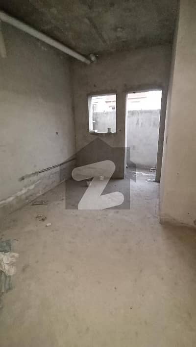 رائل ریزیڈینشیا لاہور میں 4 کمروں کا 6 مرلہ مکان 1.39 کروڑ میں برائے فروخت۔