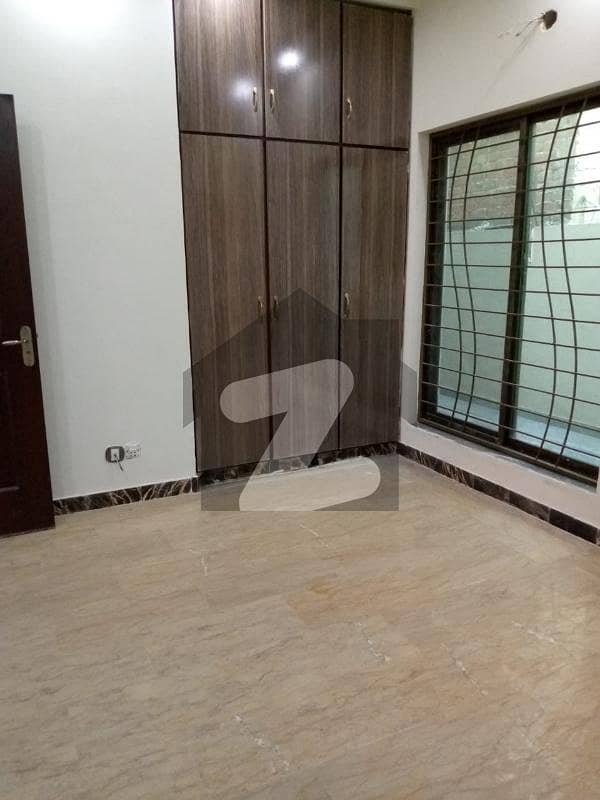 5 marla brand new luxury flat available for rent in formanites housing society Lahore