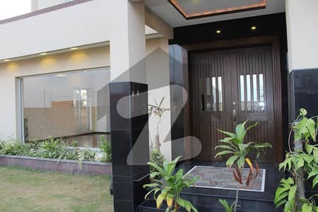 1 Kanal Luxury Modern Upper Portion For Rent Dha 6 Hot Location