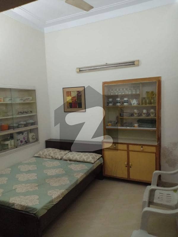 5 Marla Lower portion for rent in neelam block iqbal town