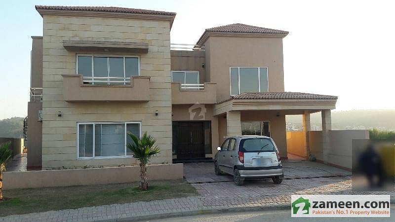 Golf View Brand New Semi Furnished House For Rent