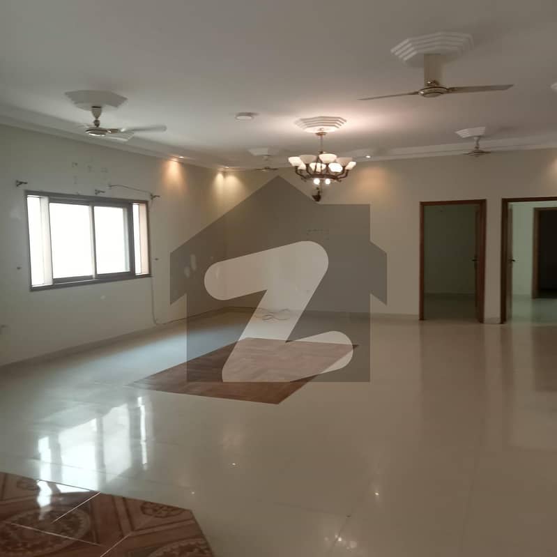 ڈی ایچ اے فیز 6 ڈی ایچ اے ڈیفینس,کراچی میں 3 کمروں کا 1 کنال بالائی پورشن 1.65 لاکھ میں کرایہ پر دستیاب ہے۔