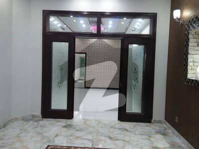 10 Marla Like New Single Story House Available For Sale In Bahria Town Lahore.