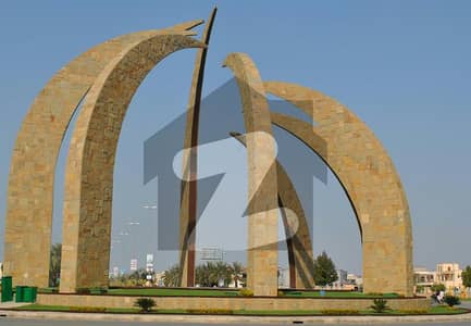 5 marla commercial plot for sale in overseas C Bahria town Lahore