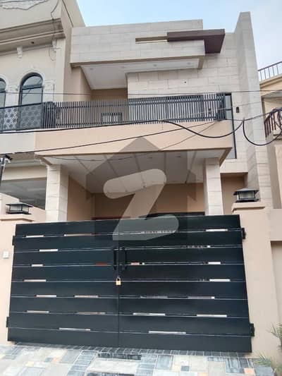 Ali Park Cantt 6 Marla Brand New Double Unit House For Sale