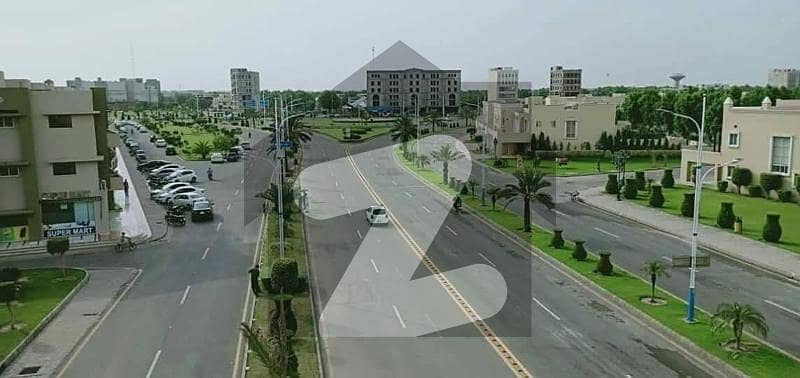 10 Marla Corner Plot is Available For Sale At Very Prime Location in Abubakr Block Sector G Bahria Town Lahore.