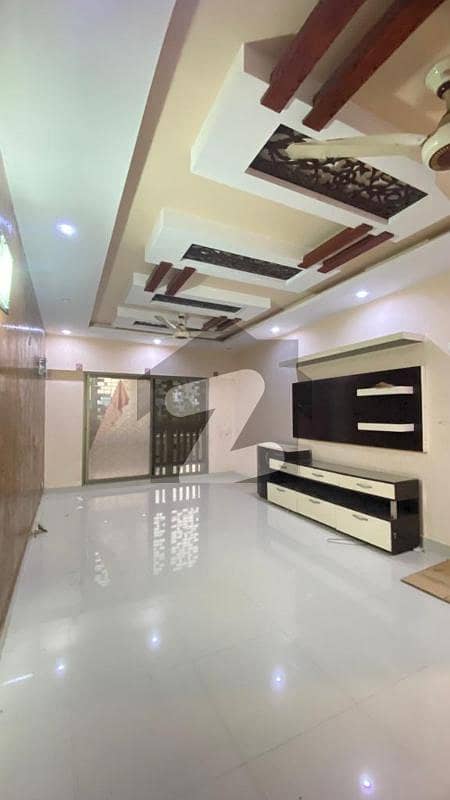 فریرے ٹاؤن کراچی میں 4 کمروں کا 10 مرلہ فلیٹ 7.5 کروڑ میں برائے فروخت۔