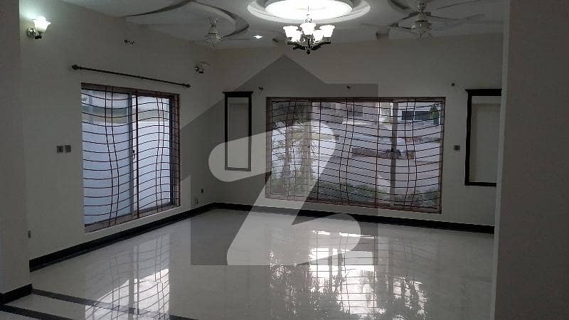 1 Kanal Complete House Small Family Required 1 Kanal Complete House Small Family Required