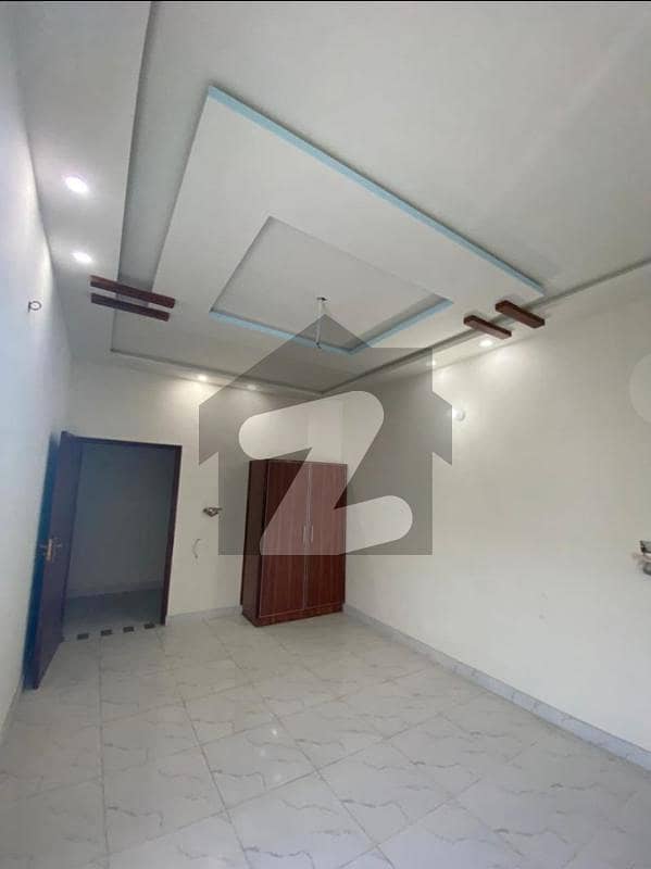 خیابان گرین ستیانہ روڈ,فیصل آباد میں 4 کمروں کا 4 مرلہ مکان 1.1 کروڑ میں برائے فروخت۔