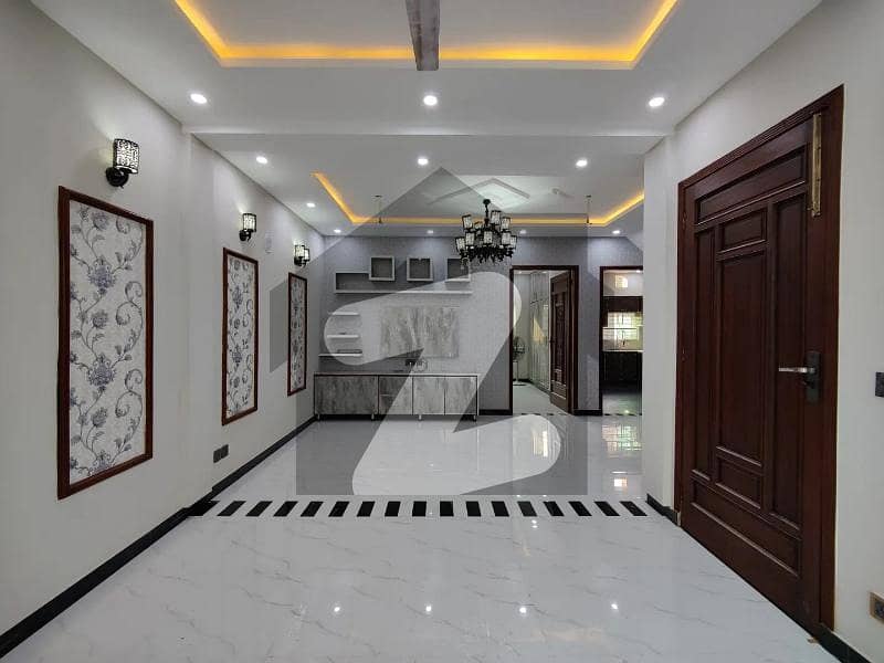 5 Marla House For Sale In Park Veiw City Lahore