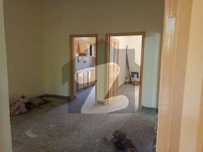 ایف ۔ 8 اسلام آباد میں 11 کمروں کا 2 کنال مکان 42.0 کروڑ میں برائے فروخت۔