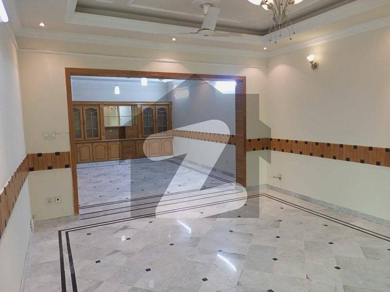 Beautiful Upper Portion For Rent in G10 Beautiful Upper Portion For Rent in G10