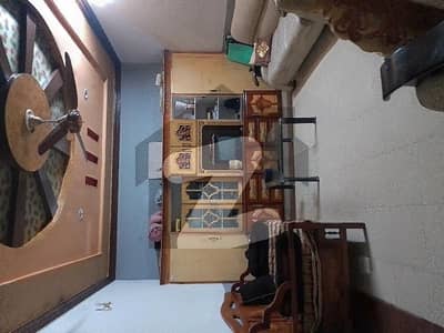 اسماعیل سٹی فیصل آباد میں 4 کمروں کا 5 مرلہ مکان 1.9 کروڑ میں برائے فروخت۔