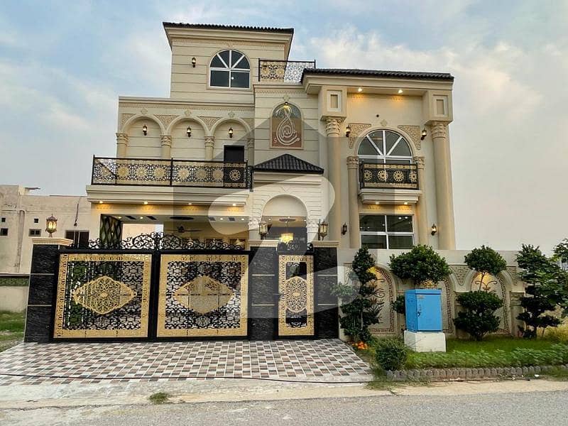 10 MARLA FACING PARK SPANISH DESIGNER HOUSE FOR SALE IN CITI HOUSING