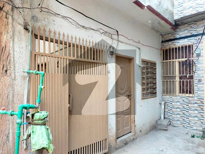 کاہنہ پل اسلام آباد میں 3 کمروں کا 2 مرلہ مکان 36.0 لاکھ میں برائے فروخت۔