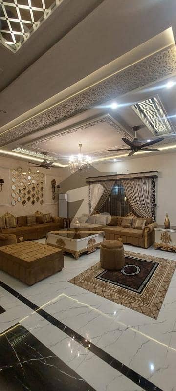 Ideal House Is Available For Sale In Cantt