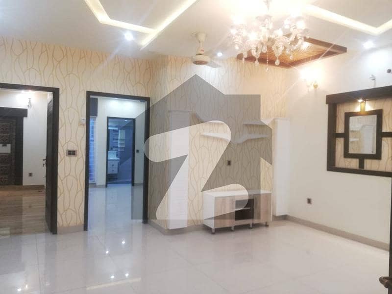 10 Marla Like New Upper Portion Available For Rent In Chambelli Block Bahria Twon Lahore