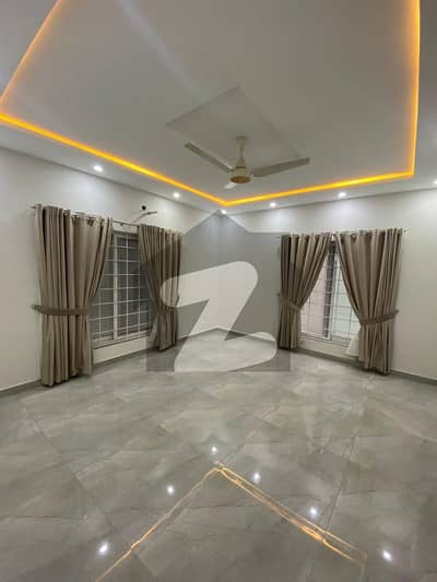 One Kanal Upper Portion Available For Rent In DHA PHASE 2
